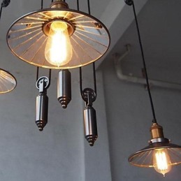 Kronleuchter aus Metall im Mini-Stil im Vintage-Landhausstil