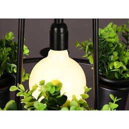 Moderne Pendelleuchte im zeitgenössischen dekorativen Design (ohne Pflanzen)