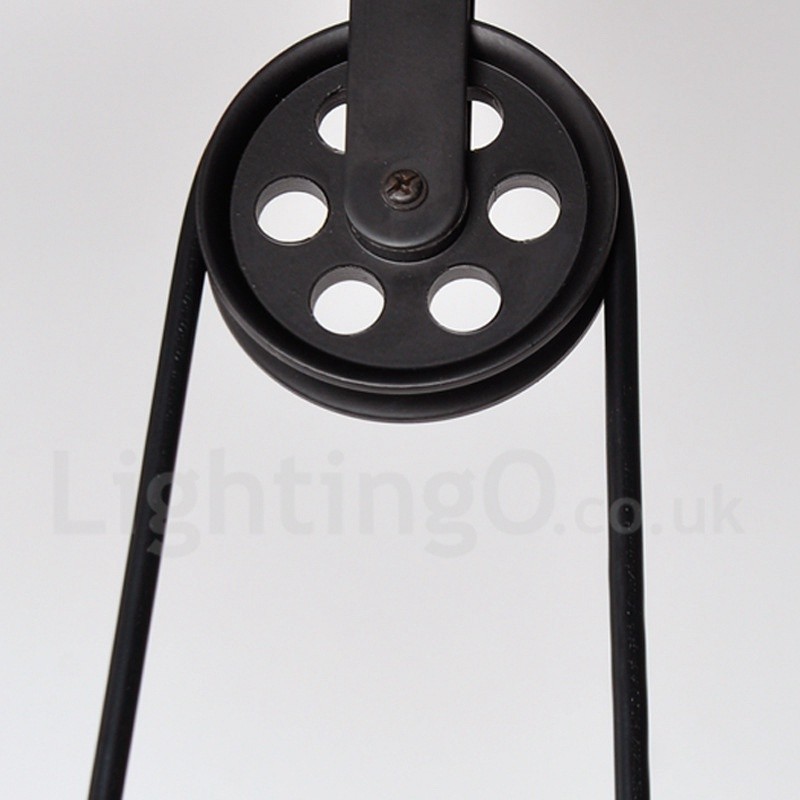 3-flammige Pendelleuchte aus Metall im Vintage-Stil