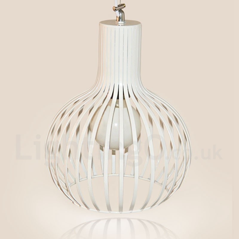 Moderne zeitgenössische Pendelleuchte aus Metall mit 1 Lichtkugel
