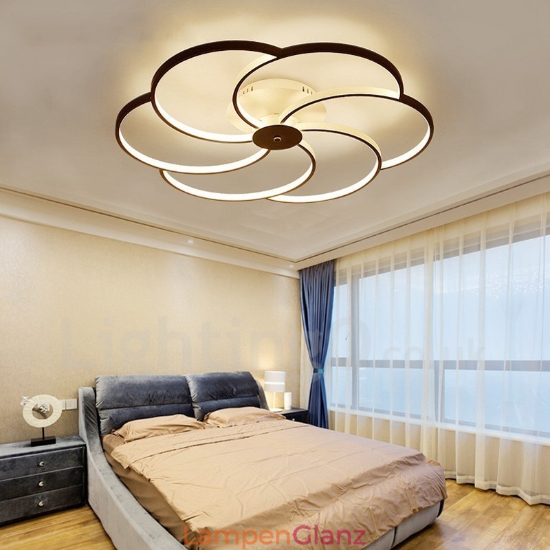 6-flammiger moderner integrierter Kronleuchter aus Metall