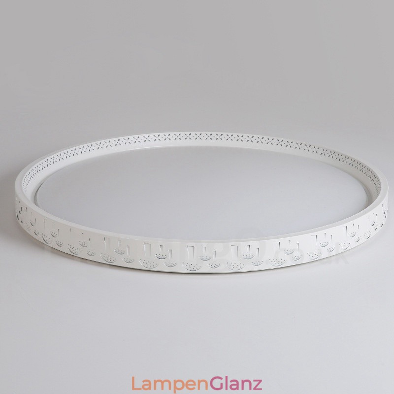 Modernes, zeitgenössisches, integriertes, flächenbündiges Licht aus Metall