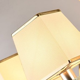 Modernes, zeitgenössisches galvanisiertes Feature für Kristallmetall-Kronleuchter