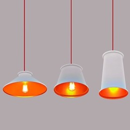 Kronleuchter im Mini-Stil, modernes zeitgenössisches Metall, 3-flammige Pendelleuchte