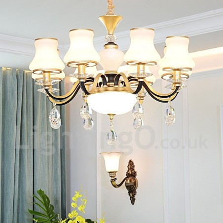 8-flammige Retro-Pendelleuchte im rustikalen Stil mit Kristallglasschirm 8-flammige Retro-Pendelleuchte im rustikalen Stil mit Kristallglasschirm