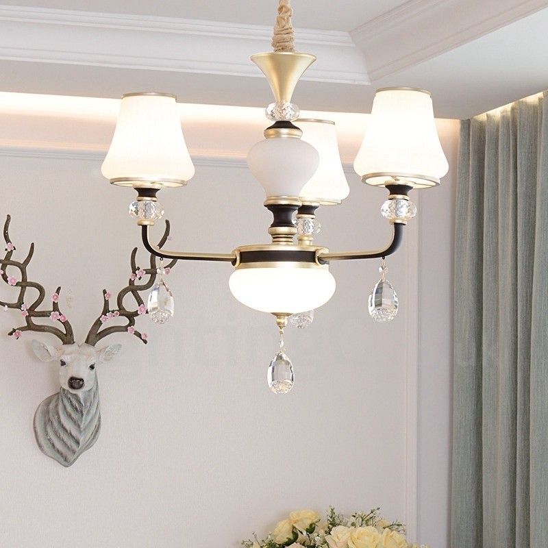 Moderne zeitgenössische Retro Luxus Kristall Pendelleuchte Kronleuchter mit Glasschirm