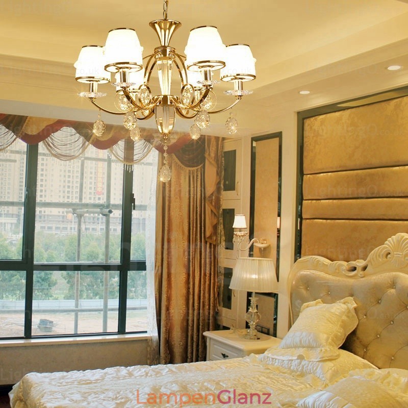 Nordischer Kronleuchter mit 6 Lichtern und Glasschirm