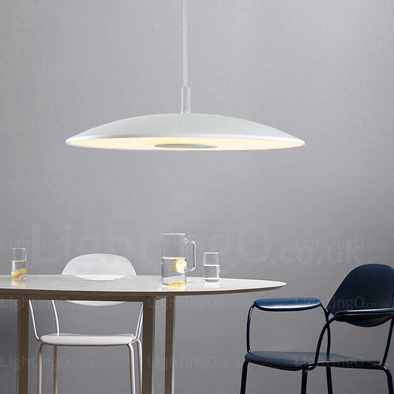 1-flammige, moderne Pendelleuchte mit Glasschirm