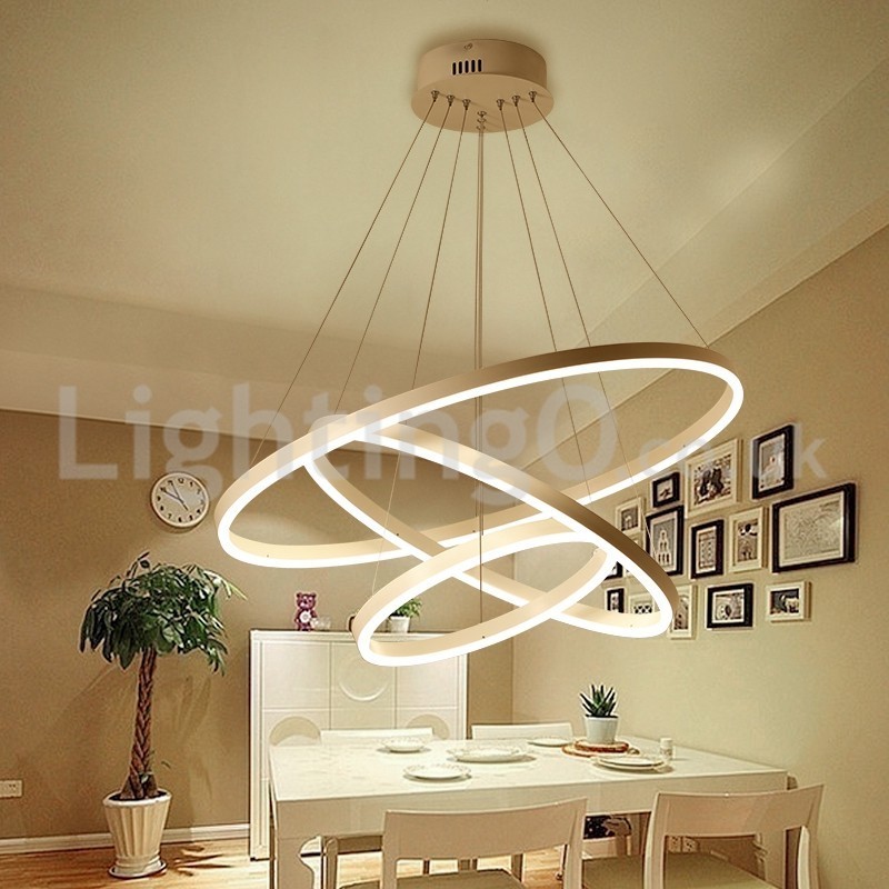 Moderne Pendelleuchte mit drei Kreisen und Fernbedienung
