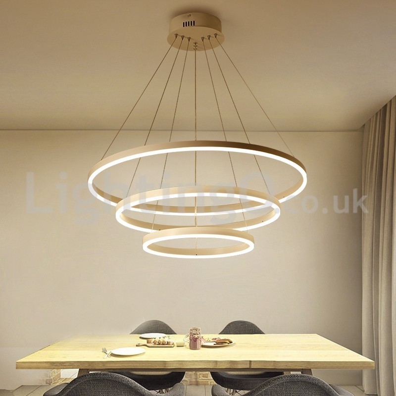 Moderne Pendelleuchte mit drei Kreisen und Fernbedienung