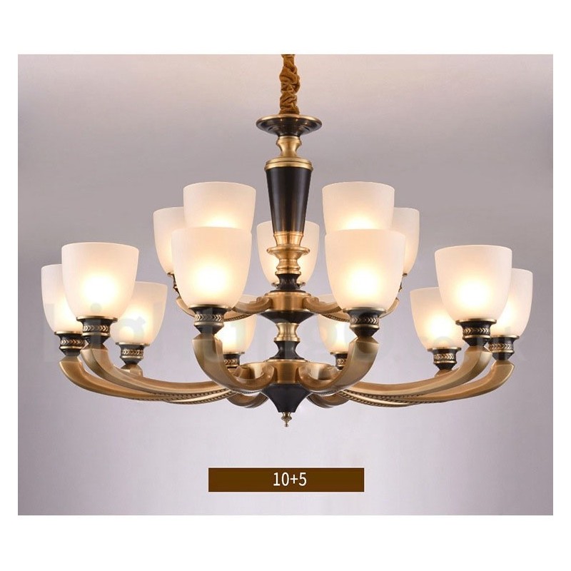 Luxuriöser rustikaler Retro-Vintage-Kerzenleuchter aus reinem Messing mit Glasschirmen