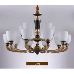 Luxuriöser rustikaler Retro-Vintage-Kerzenleuchter aus reinem Messing mit Glasschirmen