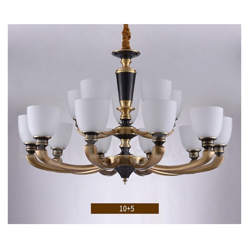 Luxuriöser rustikaler Retro-Vintage-Kerzenleuchter aus reinem Messing mit Glasschirmen