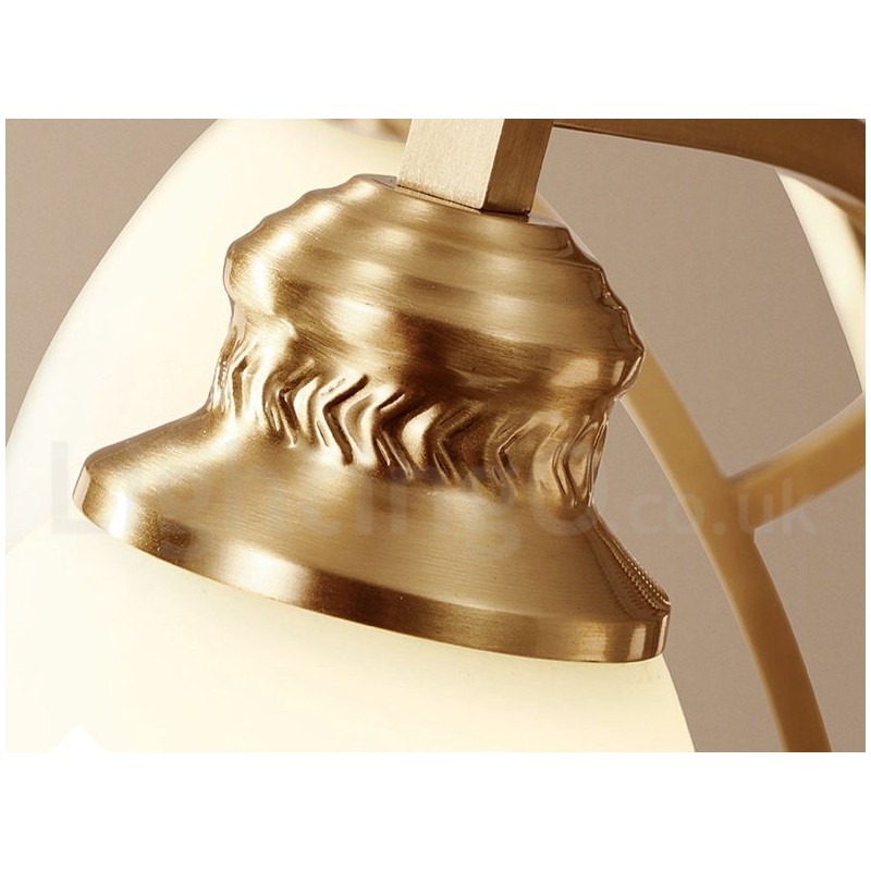 Großer luxuriöser rustikaler Retro-Vintage-Kronleuchter aus reinem Messing mit Glasschirmen