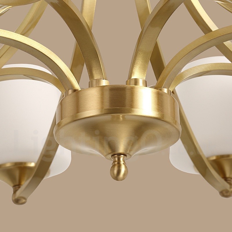 Großer luxuriöser rustikaler Retro-Vintage-Kronleuchter aus reinem Messing mit Glasschirmen