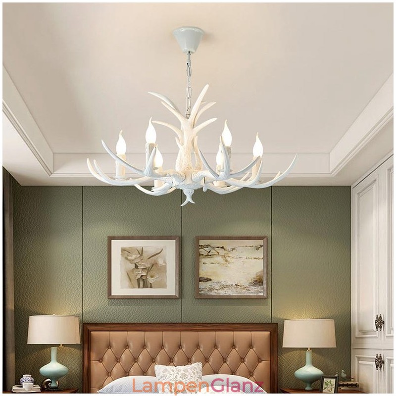 6-flammiger weißer rustikaler künstlerischer Retro-Kronleuchter im Geweih-Stil