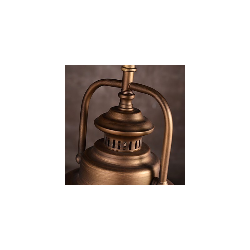 Retro-Pendelleuchte mit Schirm aus Metall im Old Factory-Stil
