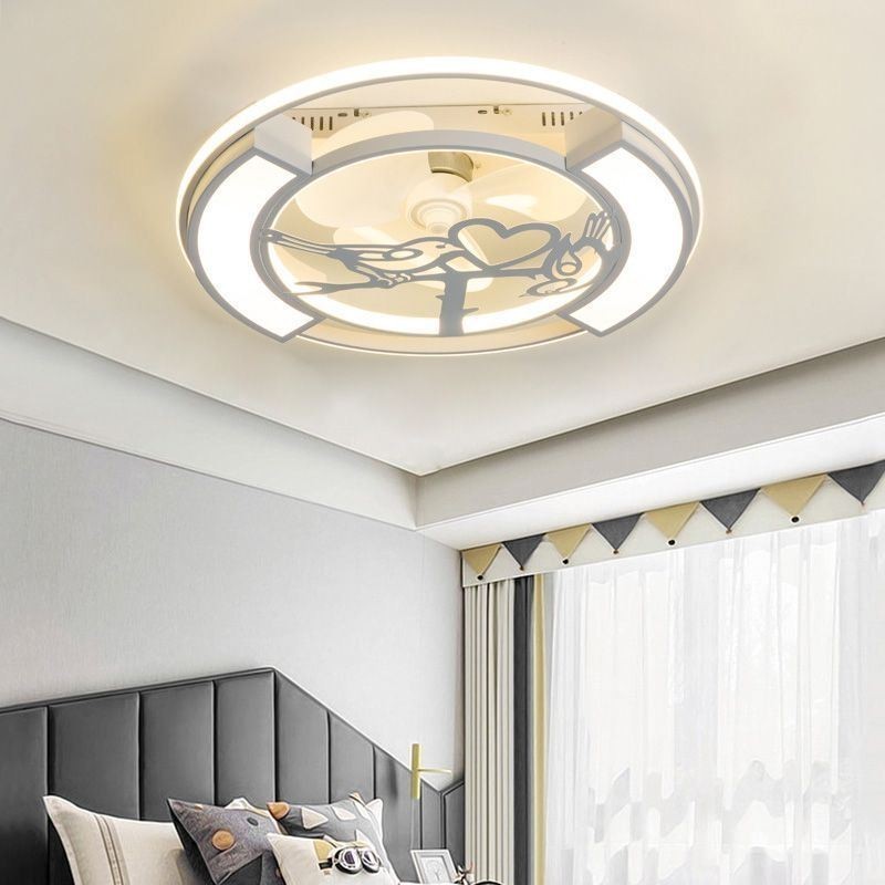 Deckenventilatoren im europäischen Stil mit Licht