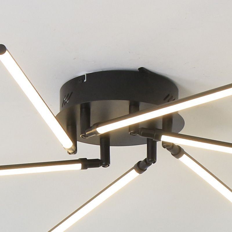 Kreative Deckenleuchte mit Windmühlenmotiv aus Aluminium