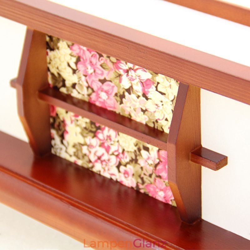 Quadratische Deckenleuchte im Retro-Stil aus Holz