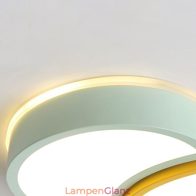 Moderne Deckenleuchte mit bündiger Montage, schöne Deckenlampe mit Ballonschirm