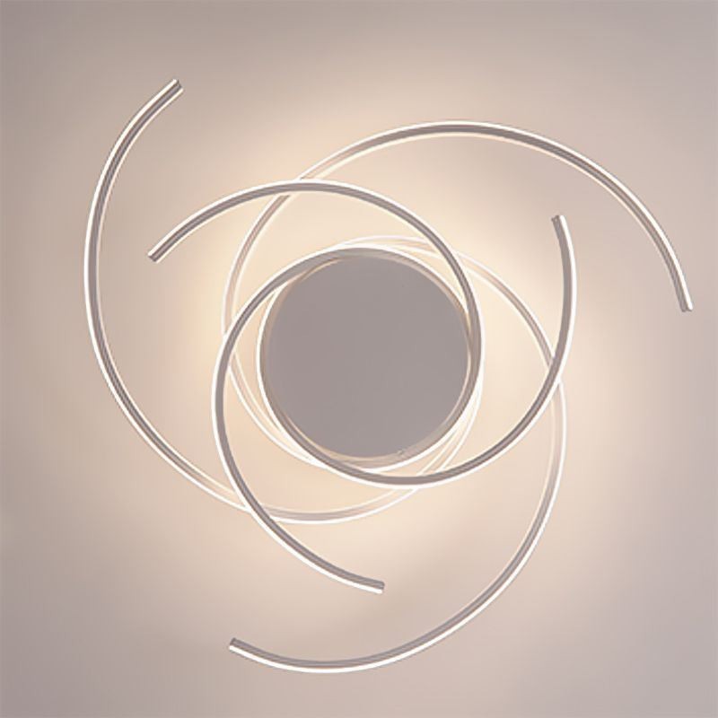 Moderne, schlichte Deckenleuchte