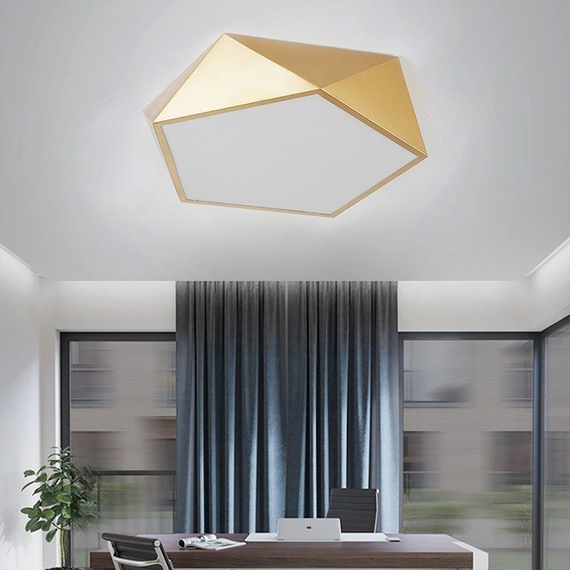 Goldfarbene, geometrische Deckenleuchte aus Acryl