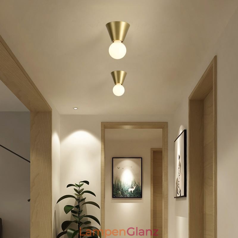 Nordische Mini-Deckenleuchte aus Messing