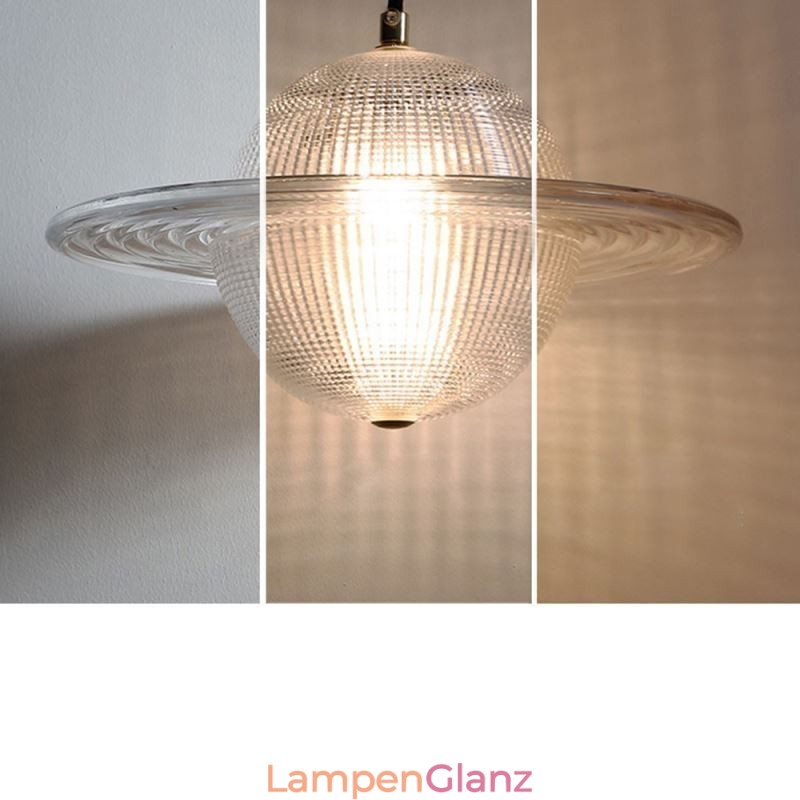 Moderne Deckenleuchte in Form einer Pendelleuchte aus Glas