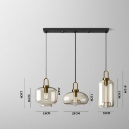 3-flammige Pendelleuchte mit Glasschirminsel