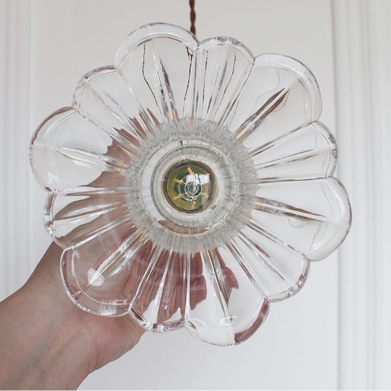 Pendelleuchte in Blumenform aus klarem geripptem Glas mit Drehschalter