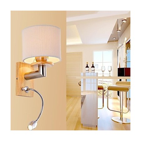 Wandleuchte One Light mit Leselicht Wandleuchte One Light mit Leselicht