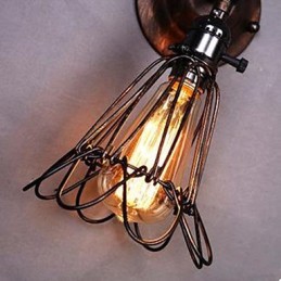 Kleine Käfig-Wandlampe im Industriestil, die alte Wege der Flurlampen und -laternen wiederherstellt