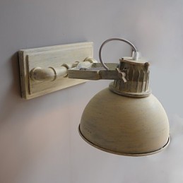 Brandneue nostalgische Vintage-Wandleuchte aus Eisen im Loft-Stil für den Balkon in Nordeuropa, Wandleuchten aus Schmiedeeisen