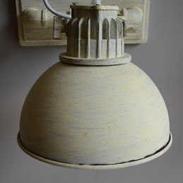 Brandneue nostalgische Vintage-Wandleuchte aus Eisen im Loft-Stil für den Balkon in Nordeuropa, Wandleuchten aus Schmiedeeisen
