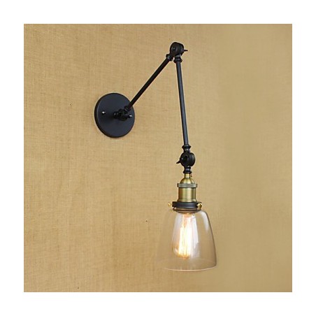 Dekorative Wandleuchte aus antikem Bronze Dekorative Wandleuchte aus antikem Bronze