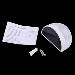 Solarbetriebene, wasserdichte IP55-Lampe, Weiß + Schwarz
