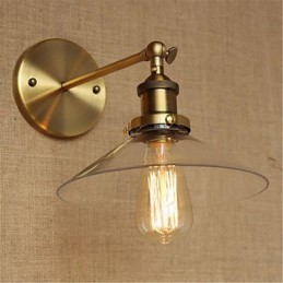 Modernes, zeitgenössisches Landhaus-Retro-Antik-Messing-Feature für die stimmungsvolle Wandbeleuchtung im Mini-Stil