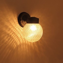 Modernes, zeitgenössisches Schwarzoxid-Finish für Wandleuchten im Mini-Stil mit Umgebungslicht