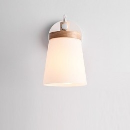 Wandleuchte mit Glasschirm und Metallsockel, mit Umgebungslicht, Wandleuchten, Wandleuchte