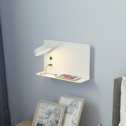 Drehbare Wandleuchte mit USB-Ladeanschluss