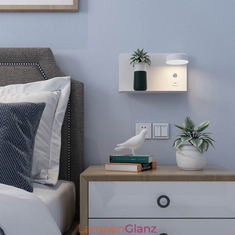 Drehbare Wandleuchte mit USB-Ladeanschluss