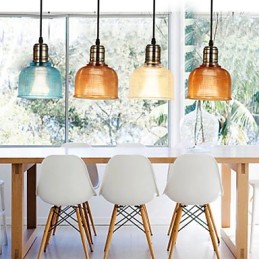 Nordisches kleines Droplight aus Buntglas-Kronleuchter, das alte Wege wiederherstellt