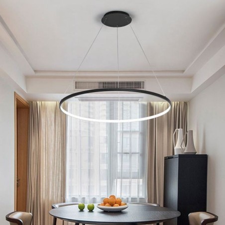 Dimmbare Pendelleuchte mit 80 cm Durchmesser, modernes Design Dimmbare Pendelleuchte mit 80 cm Durchmesser, modernes Design