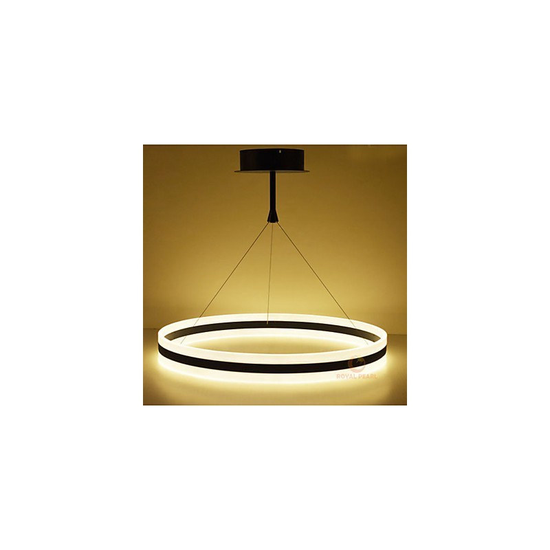 Moderne Pendelleuchte im schlichten Stil für die Innendekoration