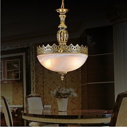 Traditionelle klassische Vintage-Retro-Pendelleuchte aus Bronzemetall