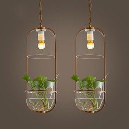 Moderne Pendelleuchte im zeitgenössischen dekorativen Design (ohne Pflanzen)